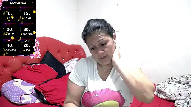 sexy jhoan88 online show from May 15, 2026, 11:23 pm