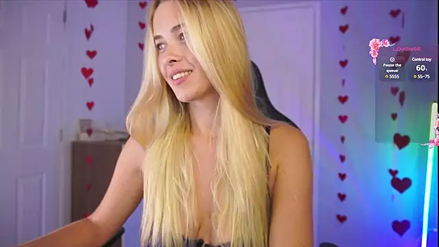 Snapshot of DanikaDillan chatting on February 13, 2025, 4:54 am DanikaDillan online show from February 13, 2025, 4:54 am
