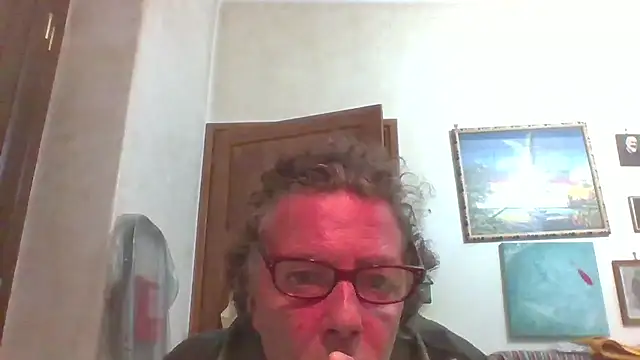 gianlux128bis online show from November 5, 2025, 6:19 pm