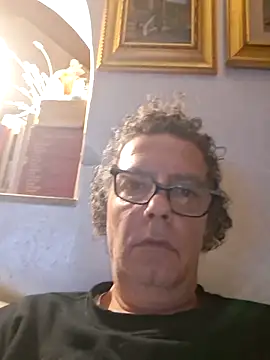 gianlux128bis online show from April 16, 2026, 7:58 pm