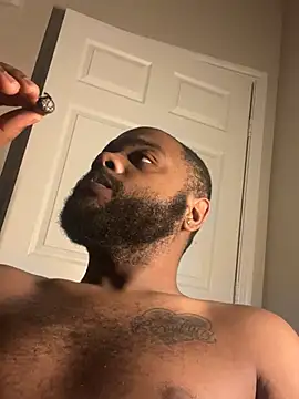 Snapshot of BigHunchoDick chatting on March 19, 2025, 3:52 am BigHunchoDick online show from March 19, 2025, 3:52 am