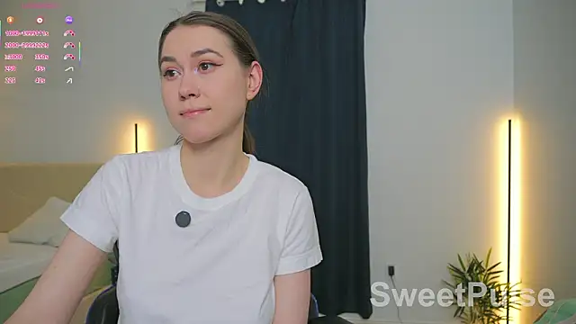 SweetPulse online show from March 25, 2026, 8:48 pm