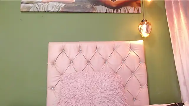 Tinna Flirt online show from March 9, 2025, 4:38 am