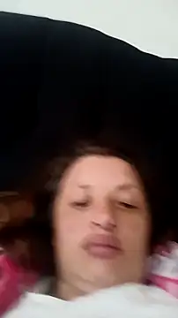 kattydirtylol online show from November 8, 2025, 2:28 pm