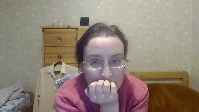 Smart Rose online show from March 6, 2025, 2:51 pm