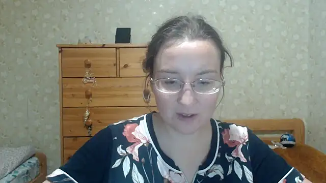 Smart Rose online show from January 6, 2026, 8:23 pm