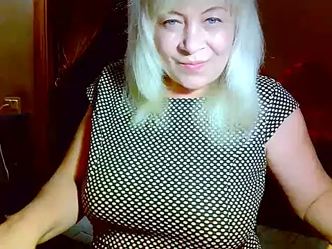 Snapshot of AgoniA7 chatting on June 26, 2026, 6:34 pm AgoniA7 online show from June 26, 2026, 6:34 pm