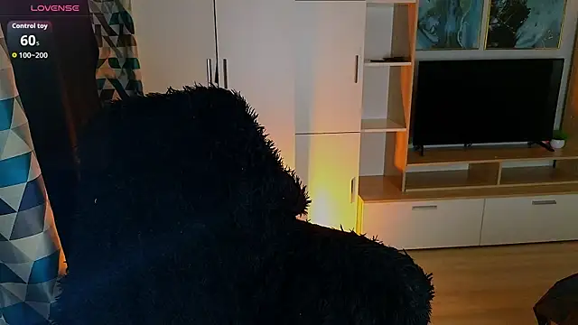 MilanaOmg online show from April 9, 2026, 8:03 pm