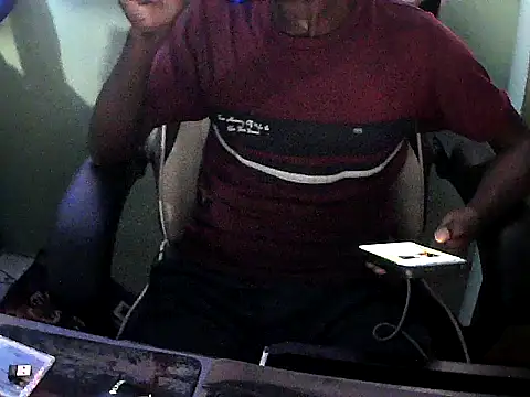 FriskyGender online show from October 12, 2025, 4:06 pm