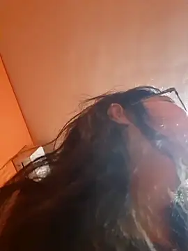 rposhta1991 online show from March 1, 2025, 7:26 pm