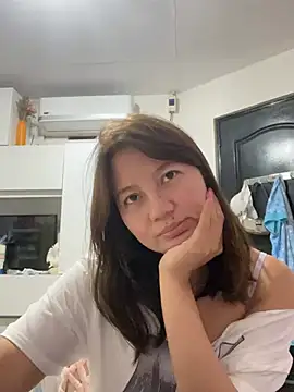 asianmystery203 online show from December 30, 2024, 1:26 am