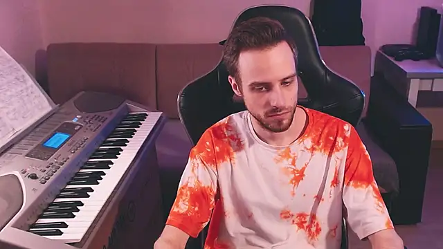 Sweetparker online show from September 21, 2025, 4:30 pm