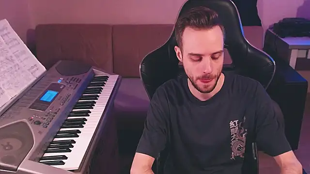 Sweetparker online show from October 30, 2025, 4:08 pm