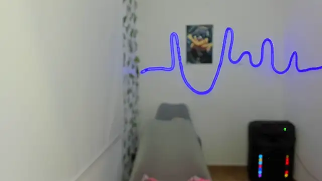 Snapshot of ReyleDoll chatting on September 12, 2025, 10:43 pm ReyleDoll online show from September 12, 2025, 10:43 pm