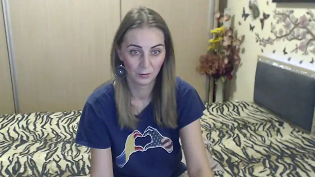 Snapshot of MirabelaSweet chatting on February 28, 2026, 8:15 am MirabelaSweet online show from February 28, 2026, 8:15 am