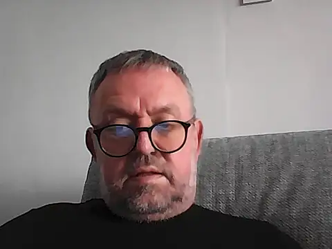 Snapshot of DrewDongle chatting on March 27, 2026, 11:54 am DrewDongle online show from March 27, 2026, 11:54 am