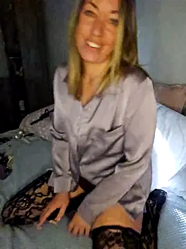  NinaLuvSins  online show from November 2, 2025, 12:40 pm