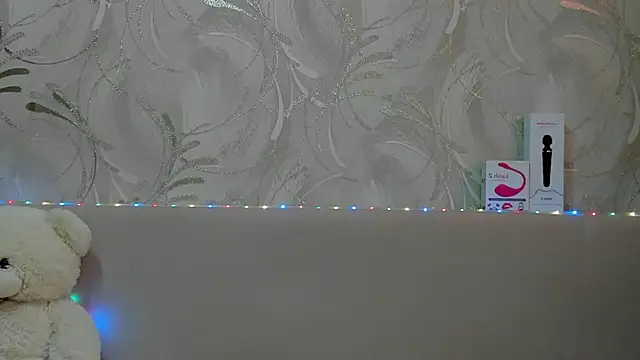 Snapshot of Malika_Lisan chatting on February 26, 2025, 3:53 am Malika Lisan online show from February 26, 2025, 3:53 am