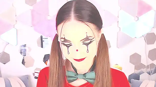 LexiKiss online show from October 15, 2025, 7:25 pm