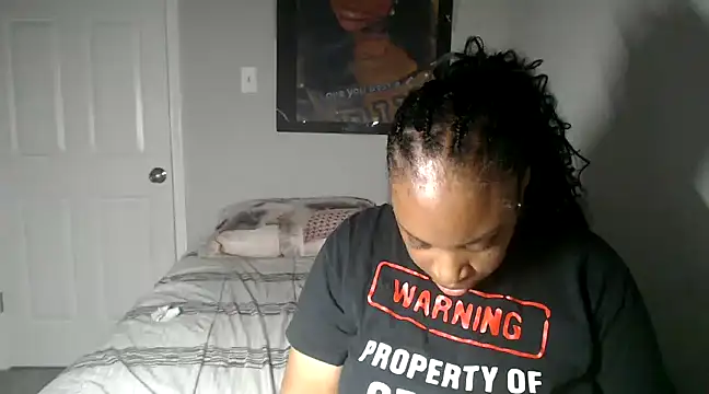 Sexymona1218 online show from December 31, 2024, 9:50 pm