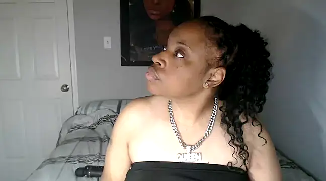 Sexymona1218 online show from March 5, 2025, 10:55 am