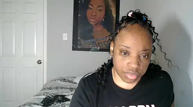 Sexymona1218 online show from March 19, 2025, 7:18 am