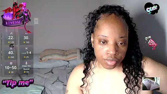 Sexymona1218 online show from November 23, 2025, 10:31 pm