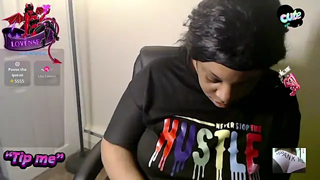 Sexymona1218 online show from January 13, 2026, 5:24 am