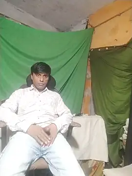 desiboy1101 online show from December 14, 2025, 12:54 pm