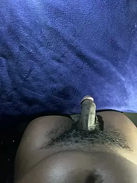 Snapshot of Curvy_conda chatting on January 23, 2025, 7:40 pm Curvy conda online show from January 23, 2025, 7:40 pm