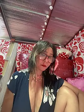 sweetieme online show from February 20, 2026, 10:27 am