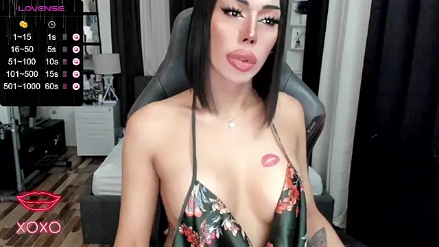 Forever MissCandace online show from March 15, 2025, 11:28 pm