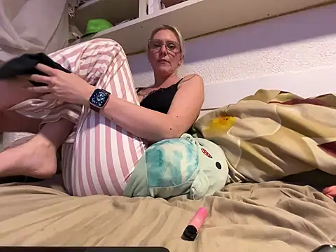 didi-diamond online show from December 16, 2024, 7:32 pm