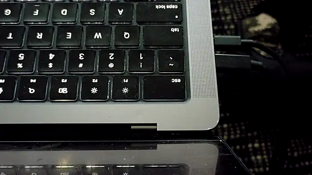 bestofdoseswirls online show from April 3, 2026, 1:31 pm