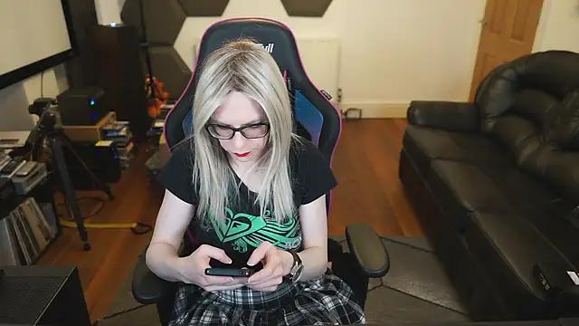 KelseyCobalt online show from February 6, 2025, 10:10 pm