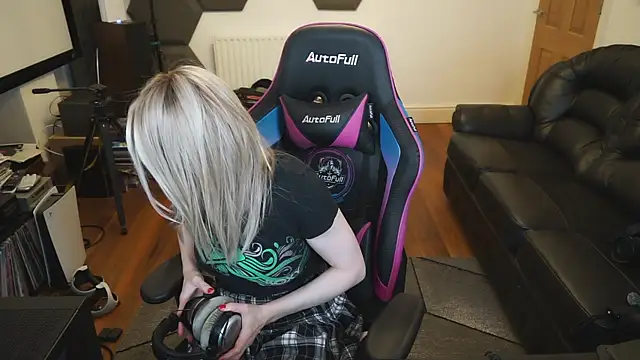 KelseyCobalt online show from March 1, 2025, 9:59 pm