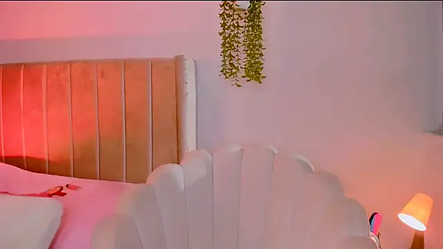 dulce doll1 online show from March 7, 2026, 12:51 am