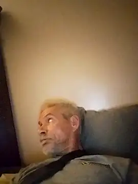 Biknight online show from September 27, 2025, 9:58 am