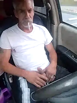 Biknight online show from October 6, 2025, 11:18 am