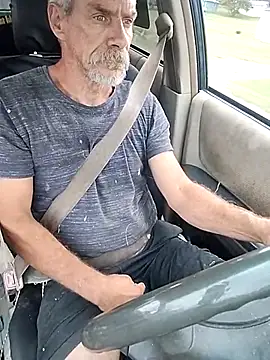 Biknight online show from October 10, 2025, 8:52 pm