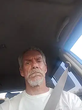 Biknight online show from April 7, 2026, 11:04 pm