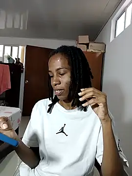 africa deluxe online show from March 4, 2026, 11:38 am