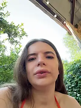 Snapshot of Naughty_Alice chatting on June 25, 2026, 2:22 am Naughty Alice online show from June 25, 2026, 2:22 am