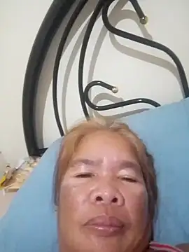 sexylizzy4u online show from February 7, 2025, 4:46 pm