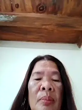 sexylizzy4u online show from February 24, 2025, 4:05 am