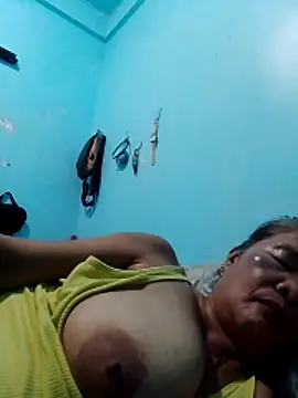 sexylizzy4u online show from March 3, 2026, 4:46 pm