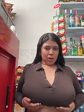 emilyjohanson online show from December 18, 2025, 3:18 pm