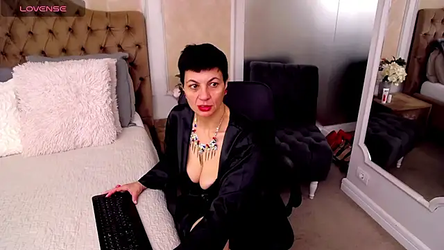 BustyPenellope online show from February 23, 2025, 3:45 am