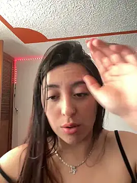 Sofhi corolinne31 online show from December 6, 2024, 9:46 pm