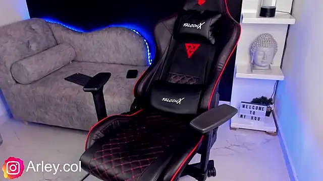 Dimitri Colleman online show from December 14, 2024, 8:23 am